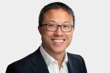 Charles Wu headshot